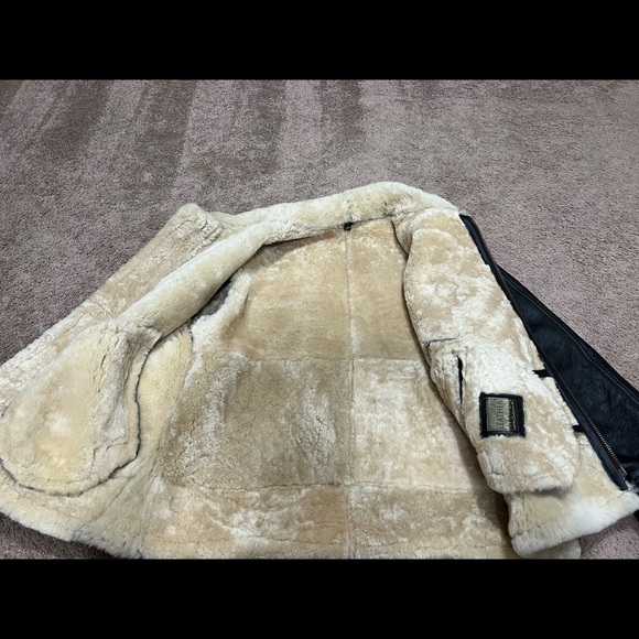 2 brand new leather bomber jackets.  Worn 1 time PRICE LISTED IS PER JACKET. - Picture 6 of 10